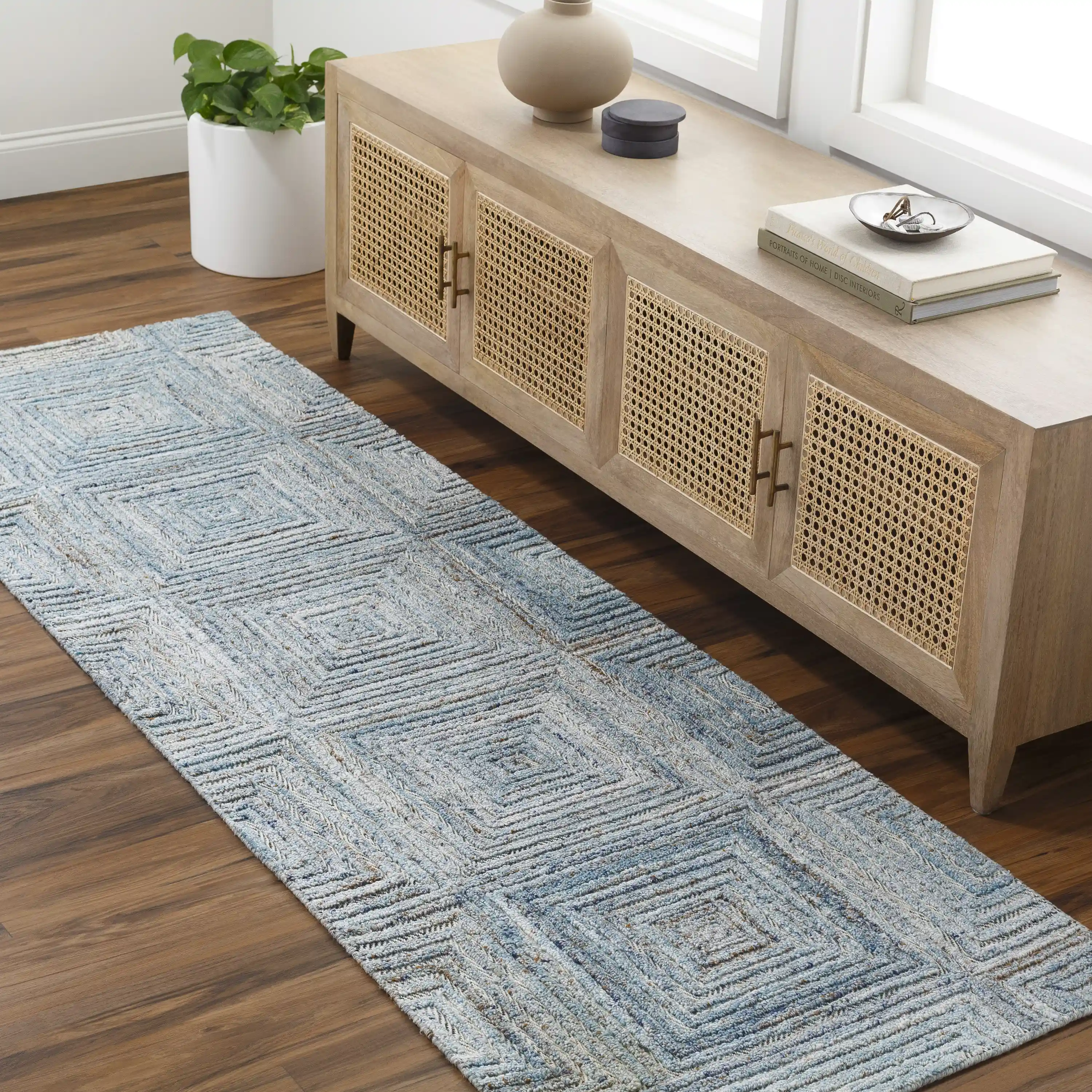 Hand Tufted Calgary Blue Diamond Wool Rug - Image 3