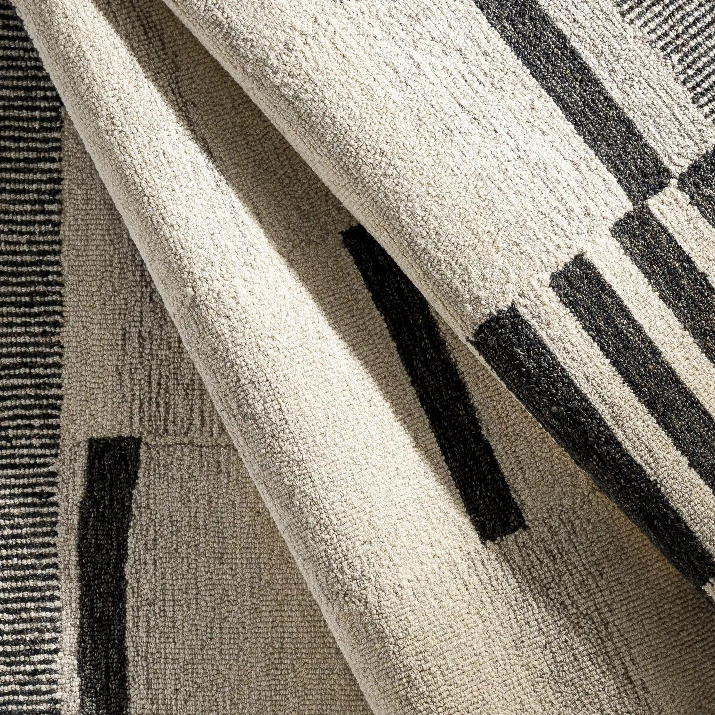 Hand Tufted Granada Beige Wool Rug - Image 12