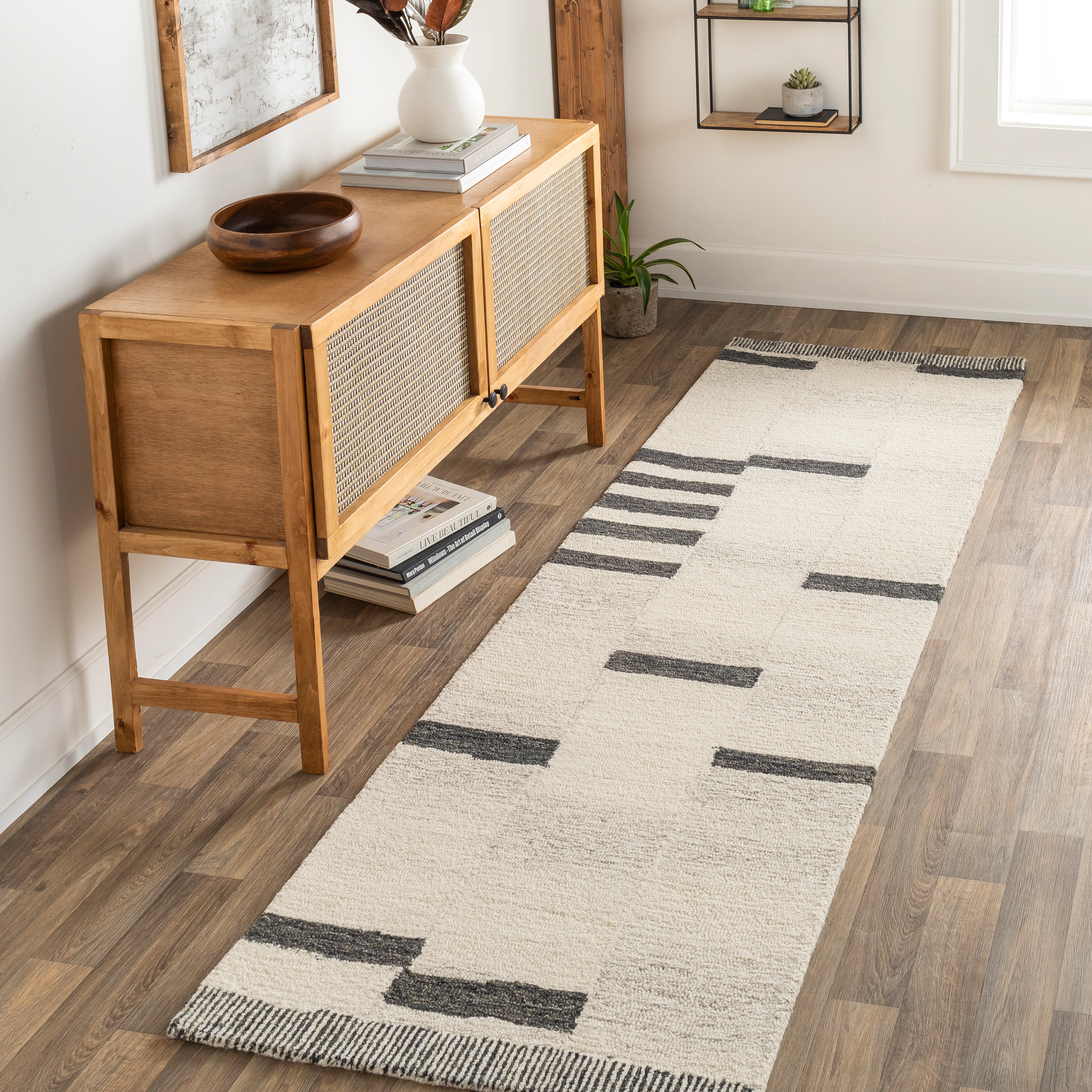 Hand Tufted Granada Beige Wool Rug - Image 5