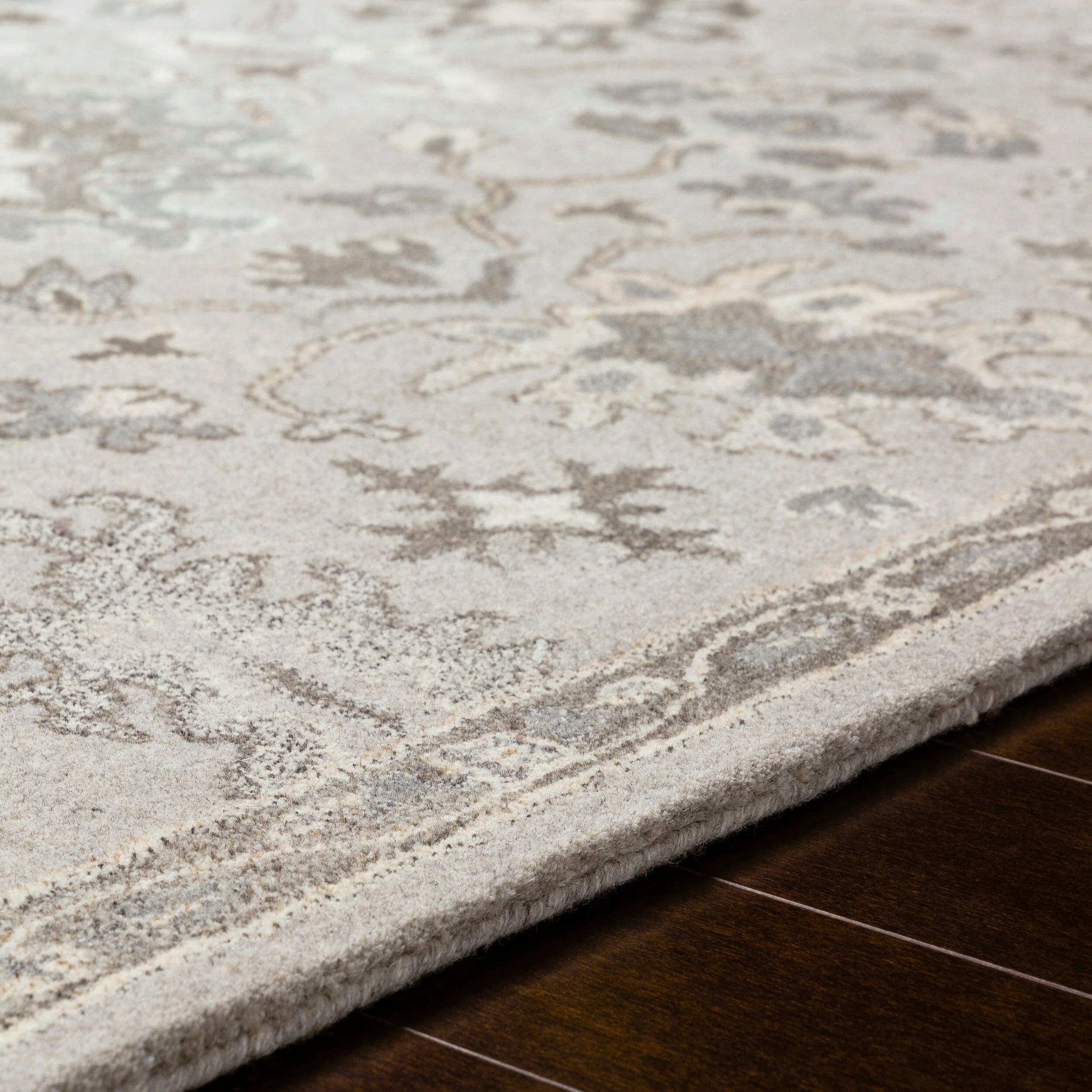 The Caesar Hand-Tufted Wool Rug in Charcoal, Traditional Design - Image 7